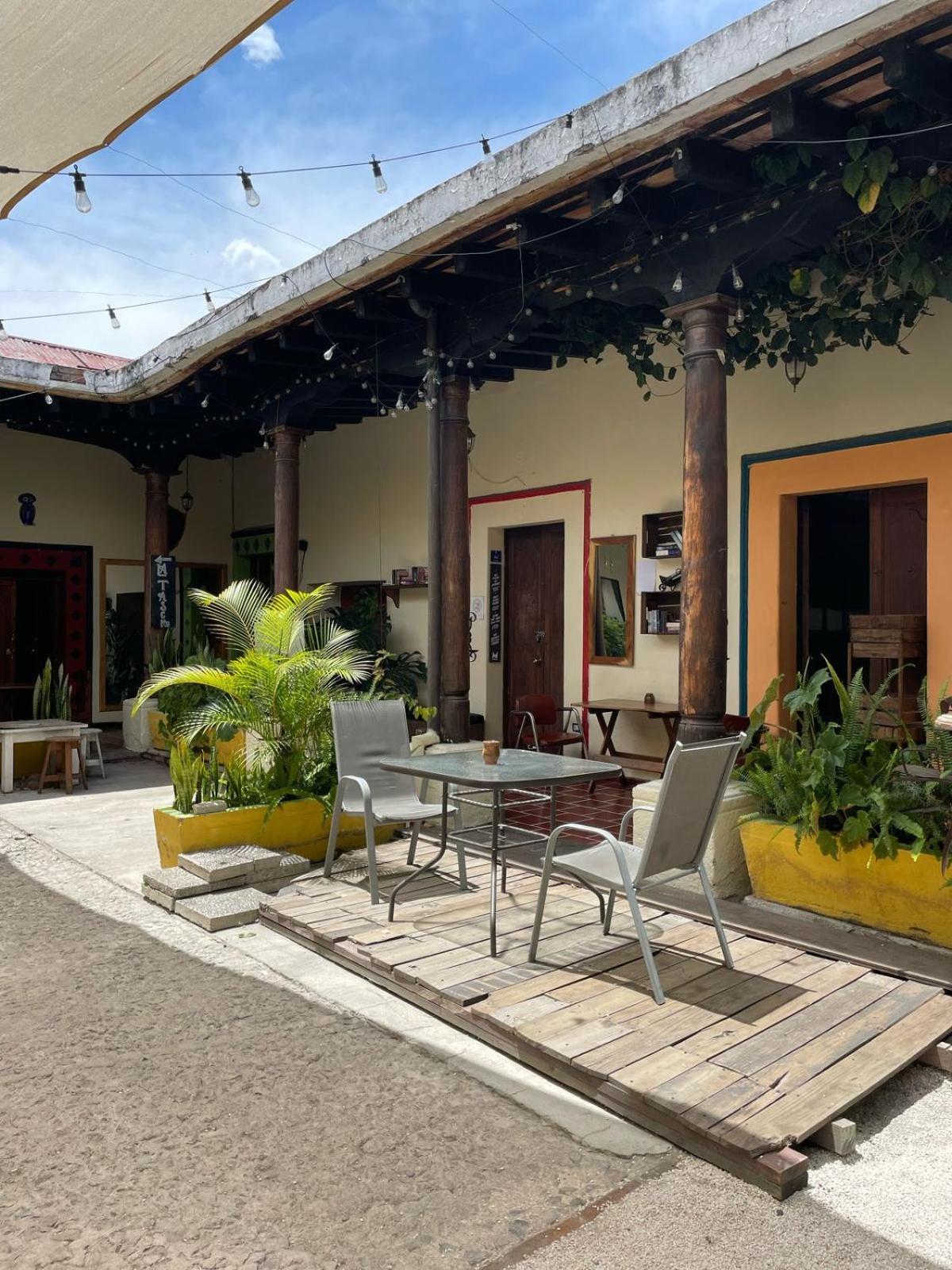 Volko Party Hostel Antigua Luaran gambar